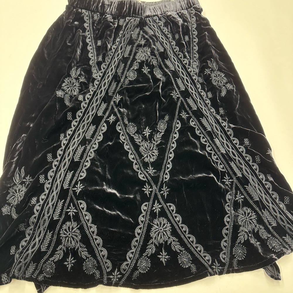 NWT $275 Johnny Was Kyla Silk Blend Midi Skirt Black XS
